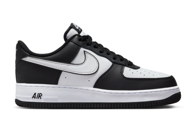 Nike Air Force 1 Low '07 Sneakers - Panda Black and White