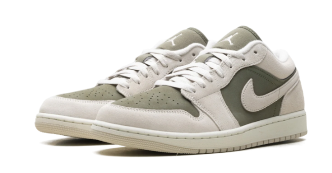 Air Jordan 1 Low SE Sneakers - Medium Olive/Sail