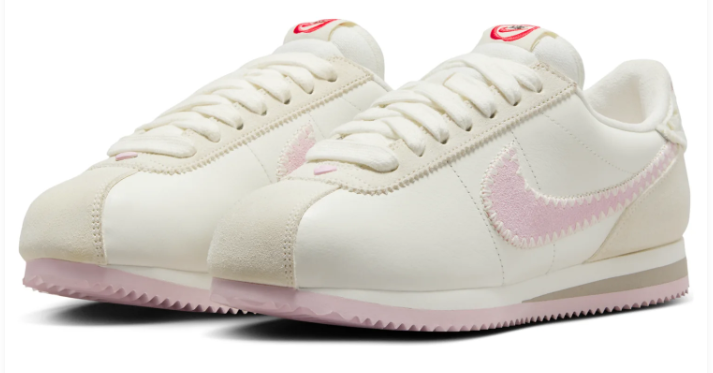 Nike Cortez Women's Sneakers - Valentine's Day 2025
