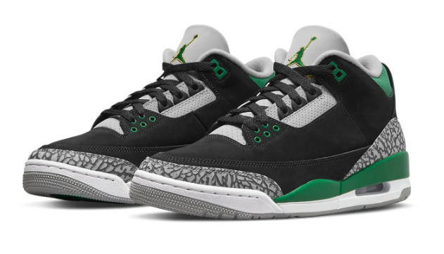Air Jordan 3 Retro 'Pine Green' Sneakers