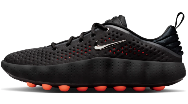 Nike Mind 002 Sneakers - Black Hyper Crimson