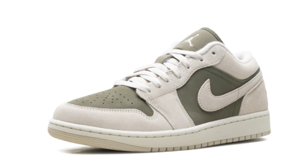 Air Jordan 1 Low SE Sneakers - Medium Olive/Sail