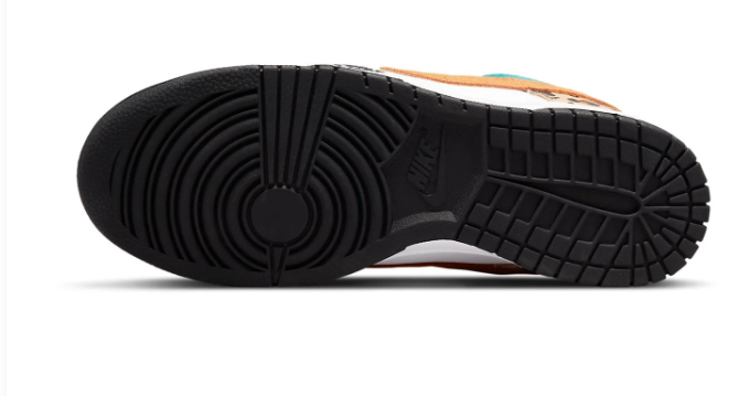Nike Dunk Low SE Women's Sneakers - Safari Mix